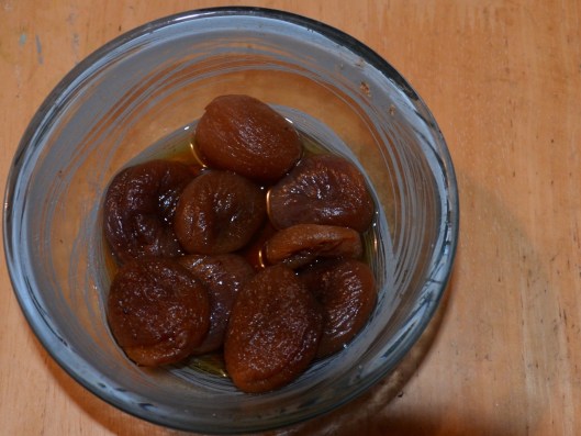 soaked apricots
